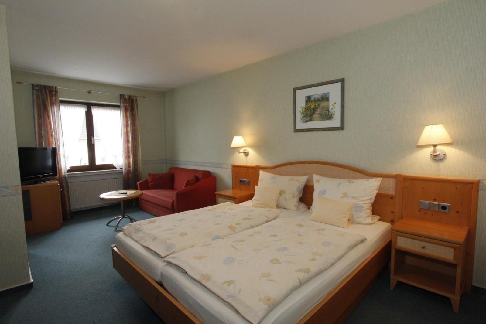Hotel-Garni-Kachelburg Диблих Экстерьер фото