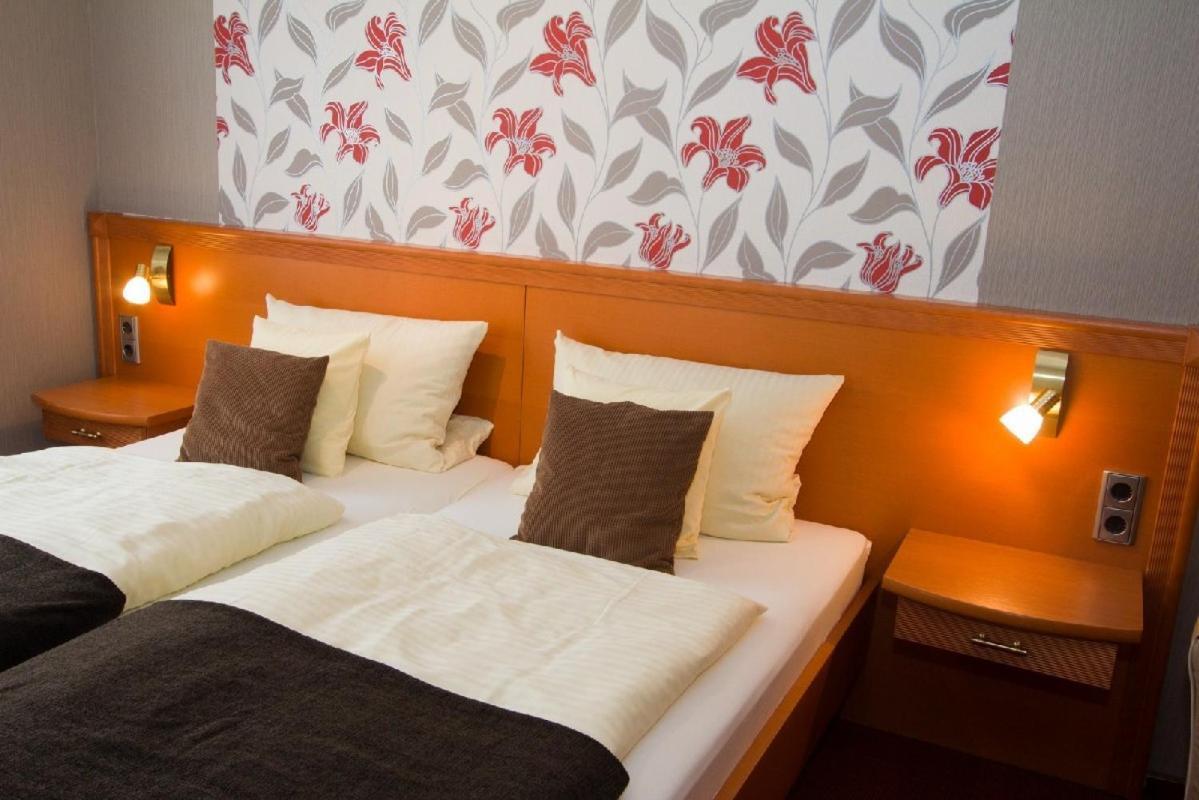 Hotel-Garni-Kachelburg Диблих Экстерьер фото